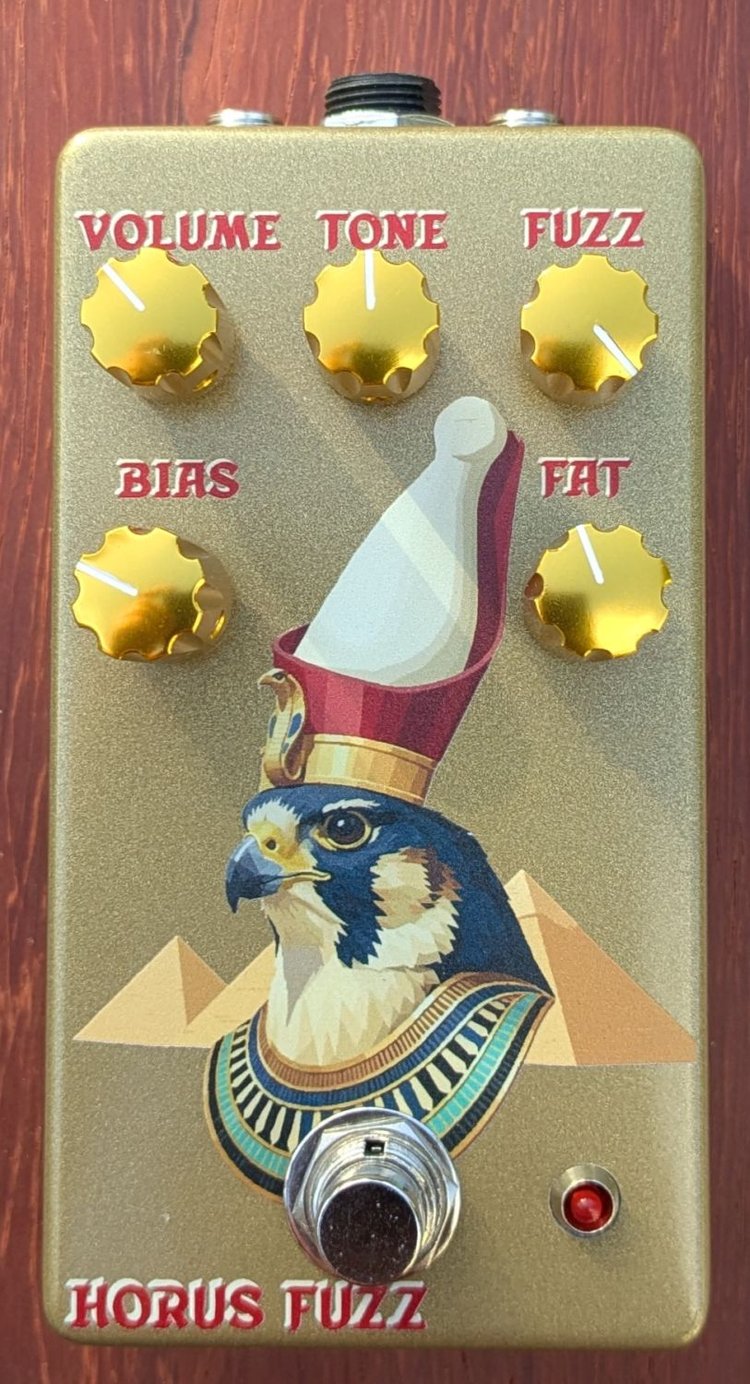 Horus front
